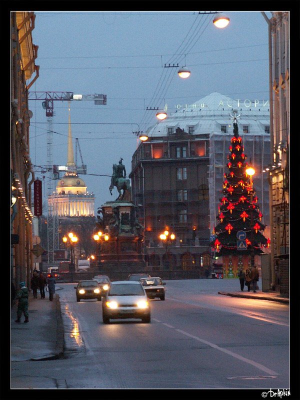 Russia, St. Petersburg, Voznesenskij pr. by Gleb Drapkin