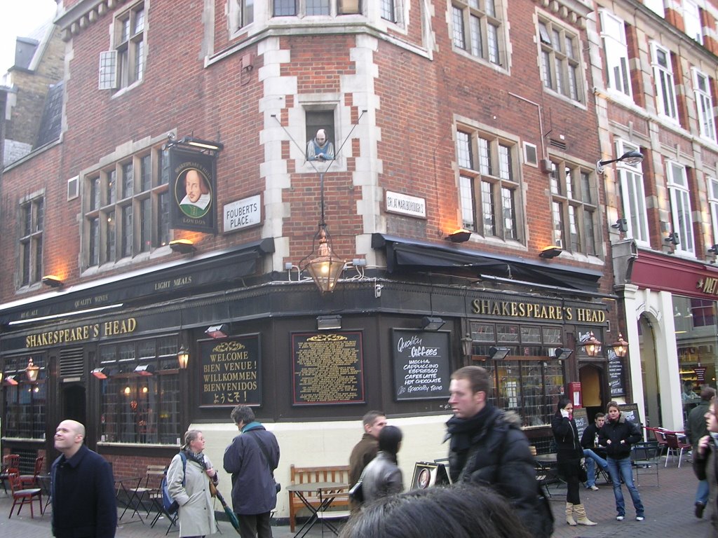 Carnaby, London, UK by Alessio Businaro