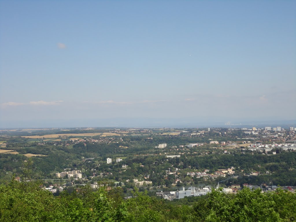 Vue sur Fontaines sur saone depuis le mont cindre by tominy