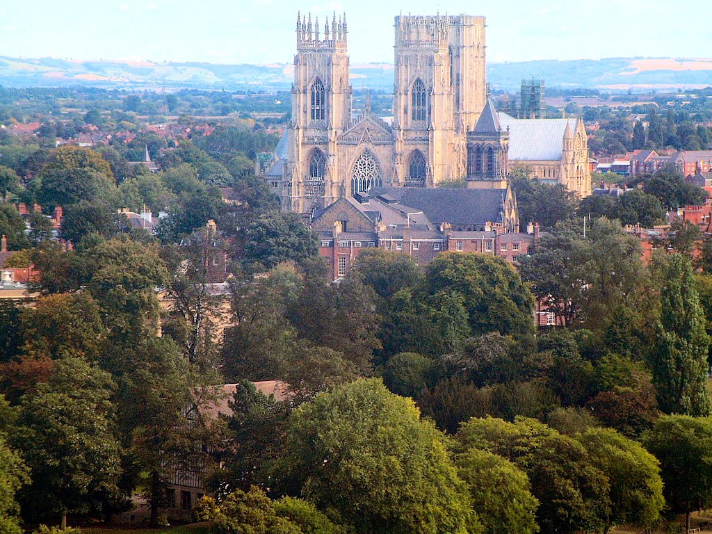 York cathedral by chrisjw37