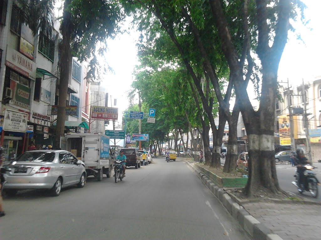 Jl. Brigjend Katamso, Medan by H.Sun