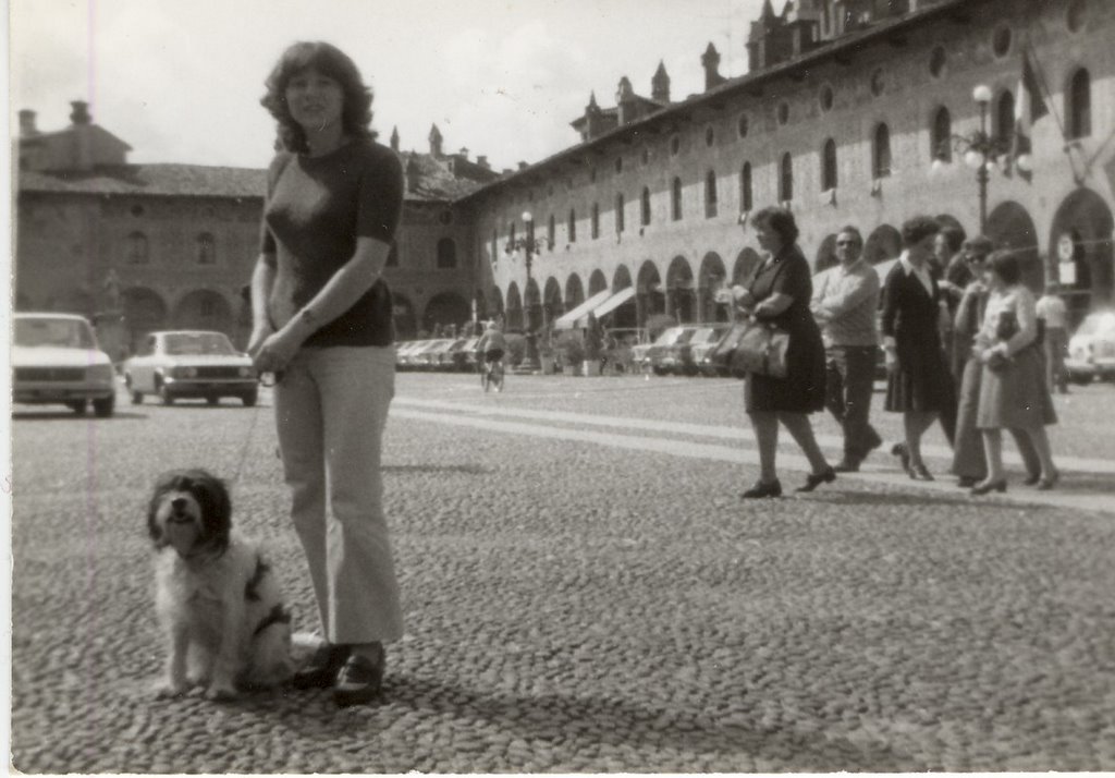 Vigevano (Pavia) - 1975 by Ilda Casati