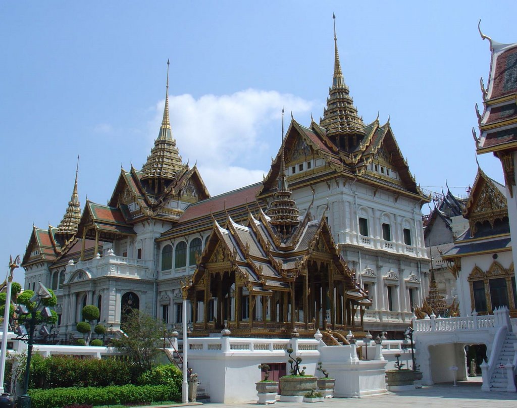 Grand Palace, Bangkok by Joe Cooper