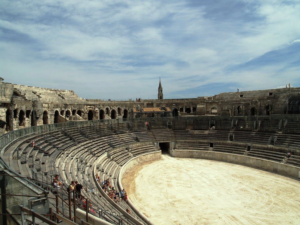 NIMES Francia by gonzalo galipienso