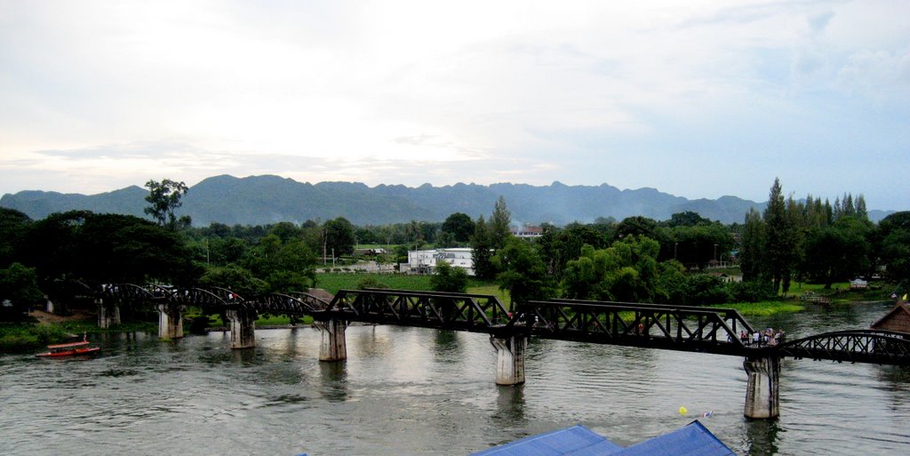 Bridge over the River Kwai Kanchanaburi (Thailand) by Thai pix Wildlife ph…