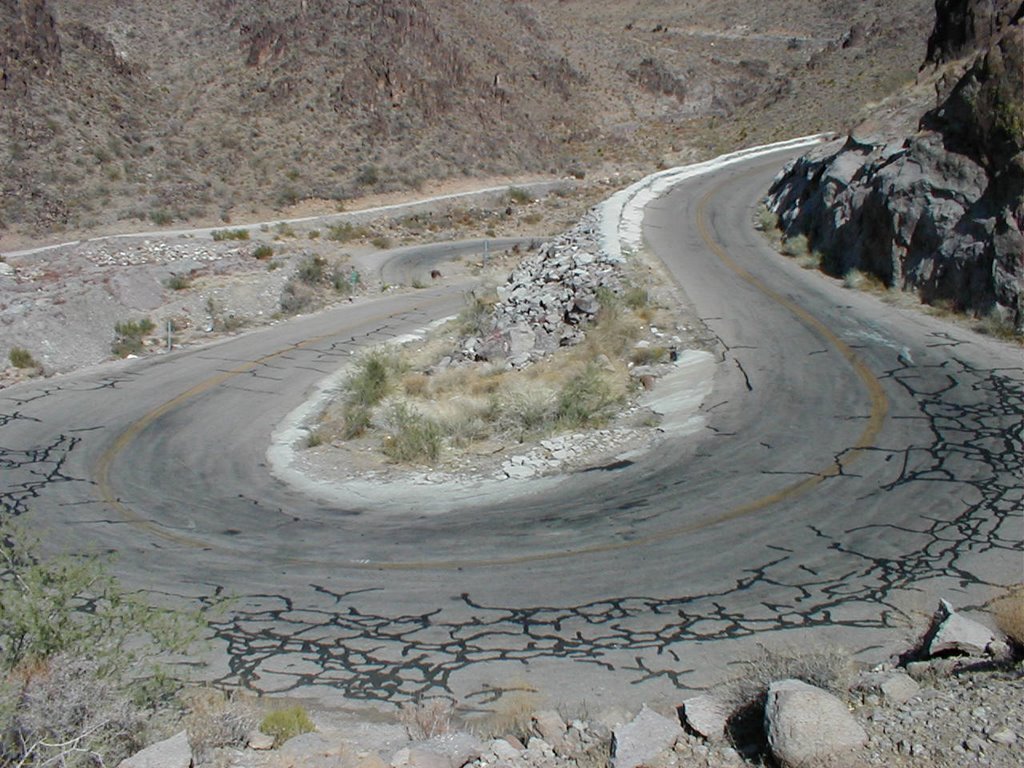 Sitgreaves Pass, Rte 66 by P. Morgavo