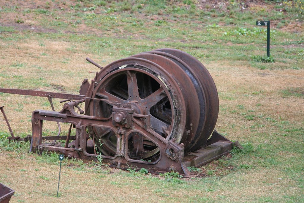 Old machinery by Palmina Moore