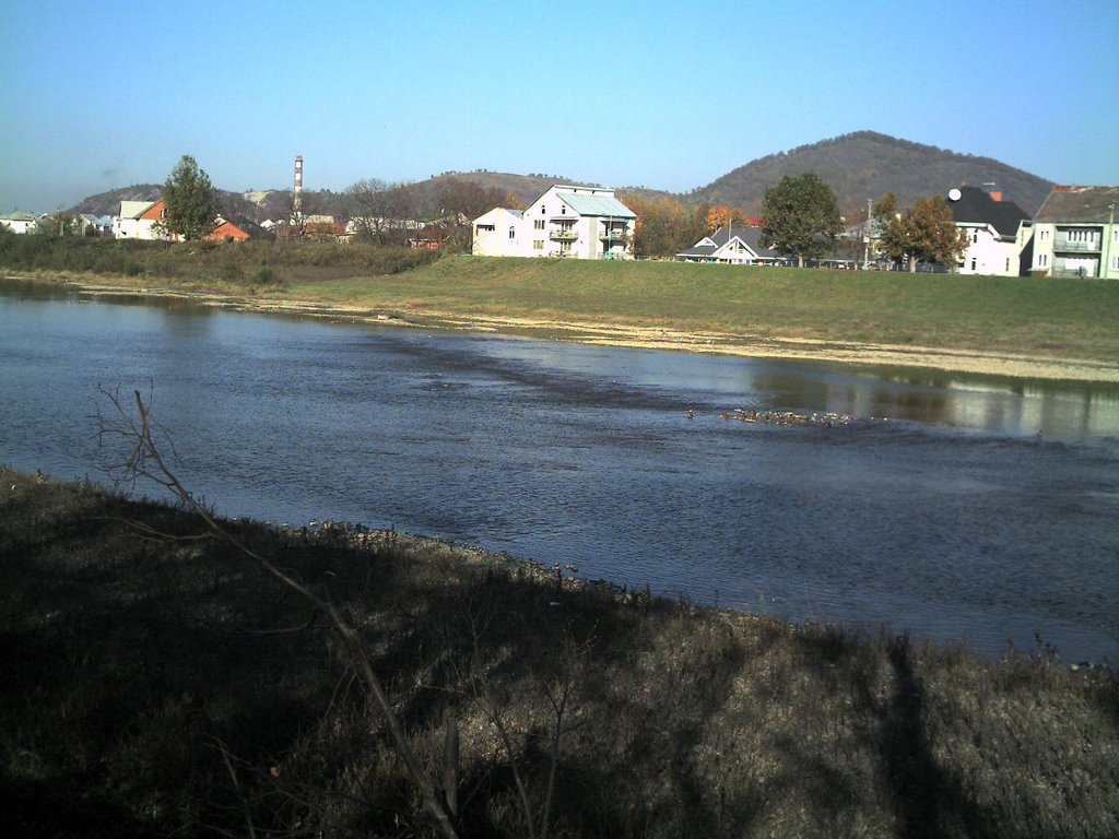 Mukacheve, Zakarpats'ka oblast, Ukraine by cr@ck