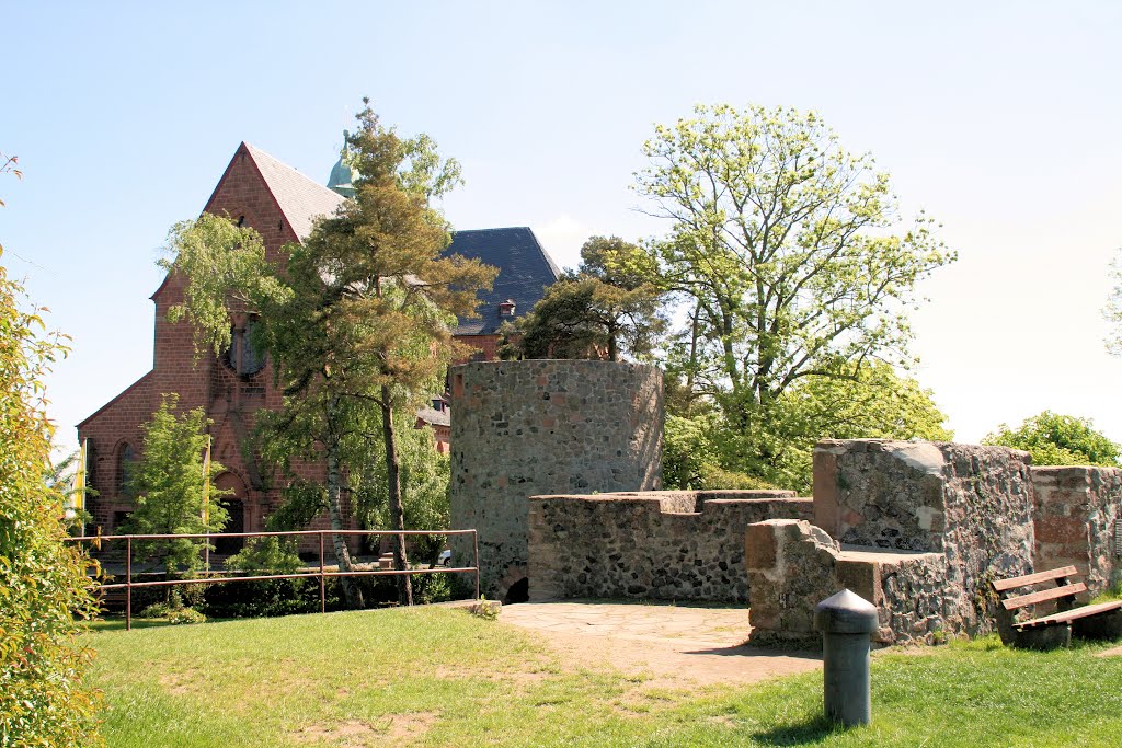 Amöneburg Kirche by Urlaubär