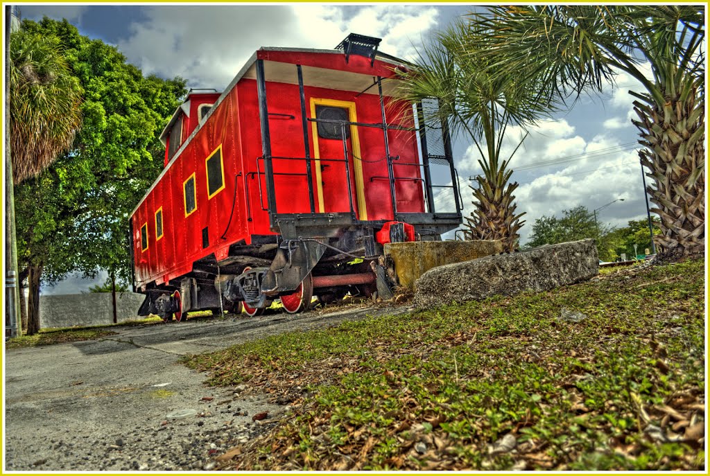 The little red caboose by wallymc