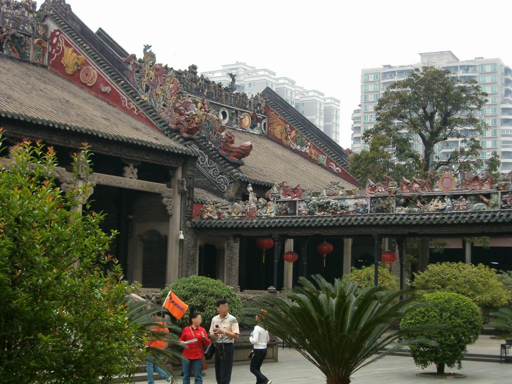 Chen Family Ancestral Temple 陈家祠 6 by Thoan