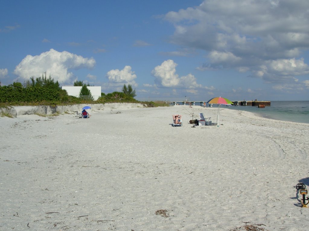 Beach at Gasparilla lighthouse by Dave Moffat