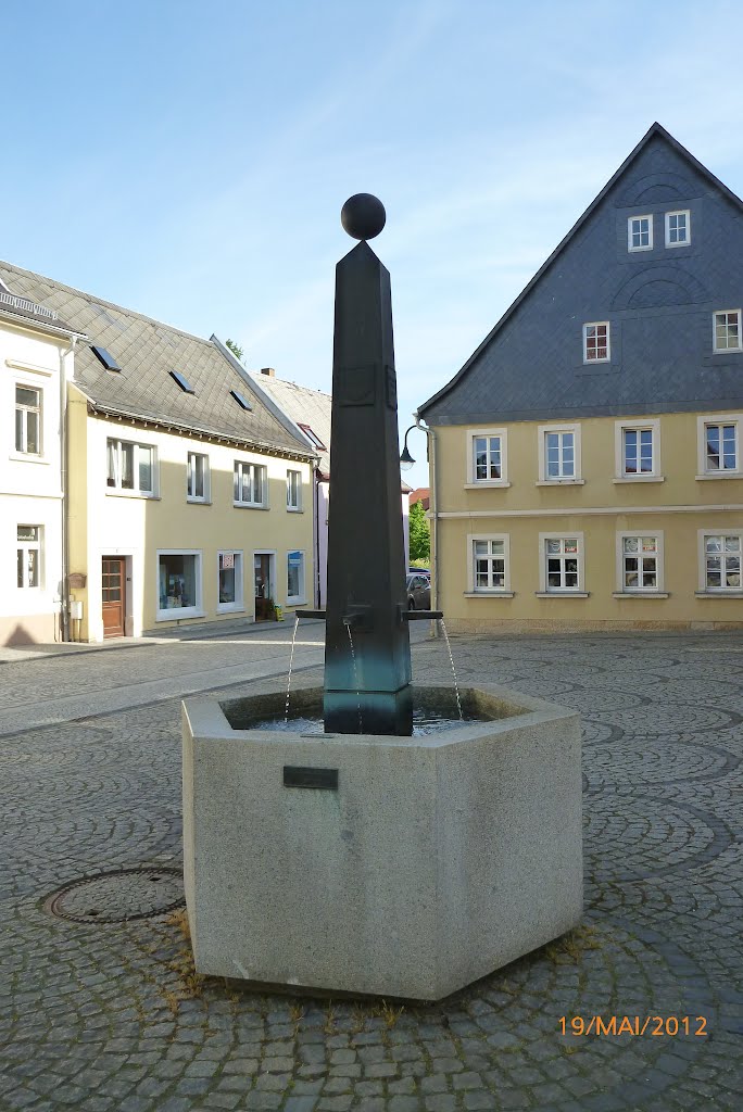 Brunnen auf dem Postplatz by Sunflower66