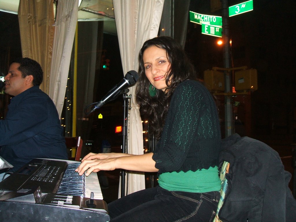 Naomi hot on them 88's @ Amor Cubano ! by Manuel Santiago