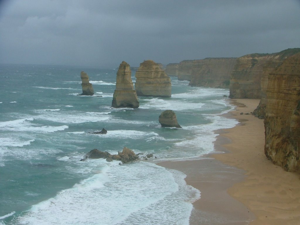 The Twelve Apostles on a stormy day by abedan