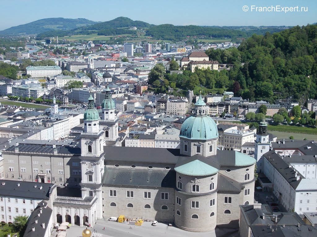 Salzburg from a bird's flight by SHINELEO