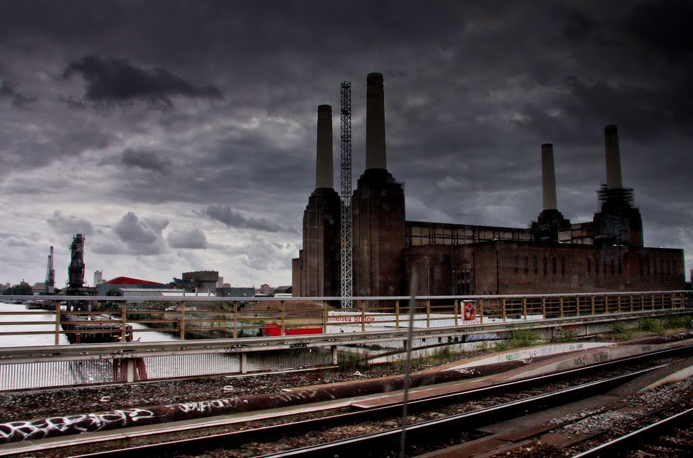 Londra Battersea Power Station. by mantovan matteo