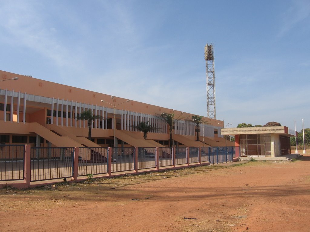 Estadio Nacional 24 de Setembro by Anos