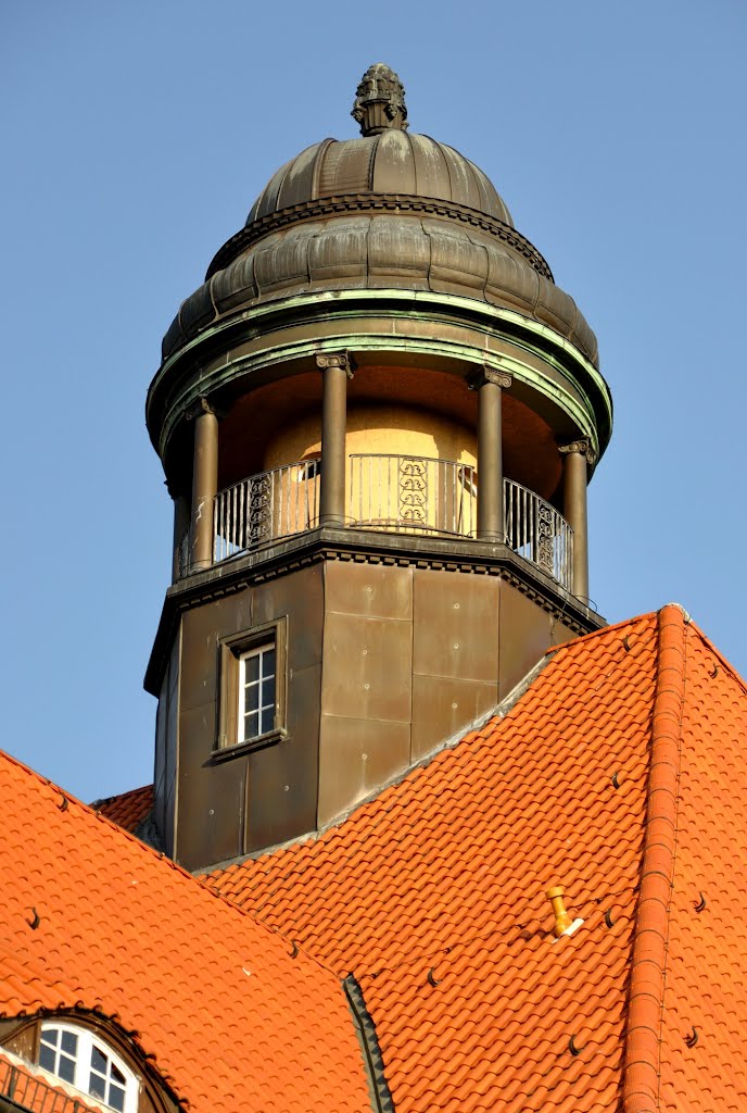 Turmobservatorium des Goethegymnasiums Weißenfels [2012] by Ralf-Rainer Hoffmann