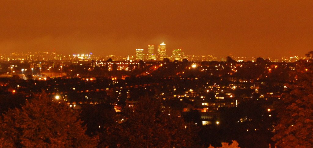 View from Alexandra Palace at night by Tiktak by Cavon77