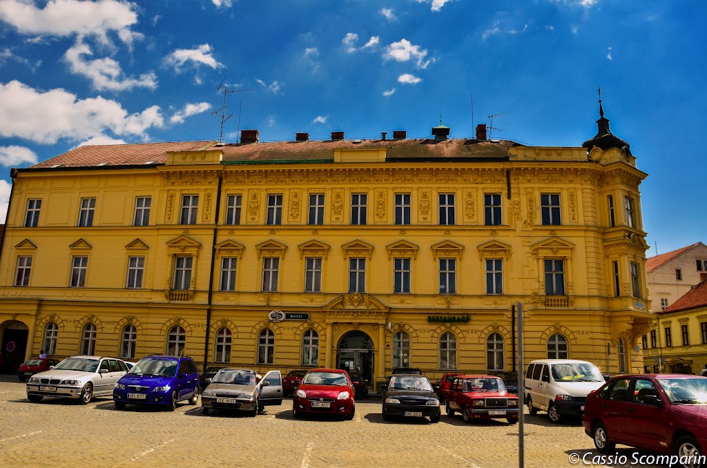 Žluté a modré Ivančice - Yellow and blue Ivancice #sc by Cassio Scomparin