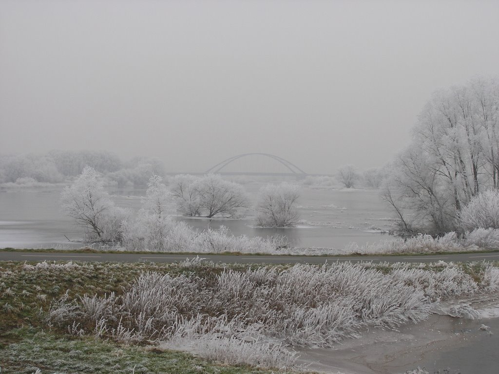 Dömitzer road bridge by let's get outta here