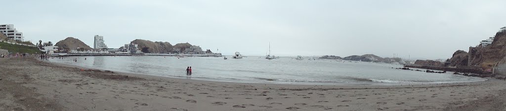 Playa Embajadores, Santa María, Lima, Perú - Diciembre 2011 by Jesús Ramos Ruiz