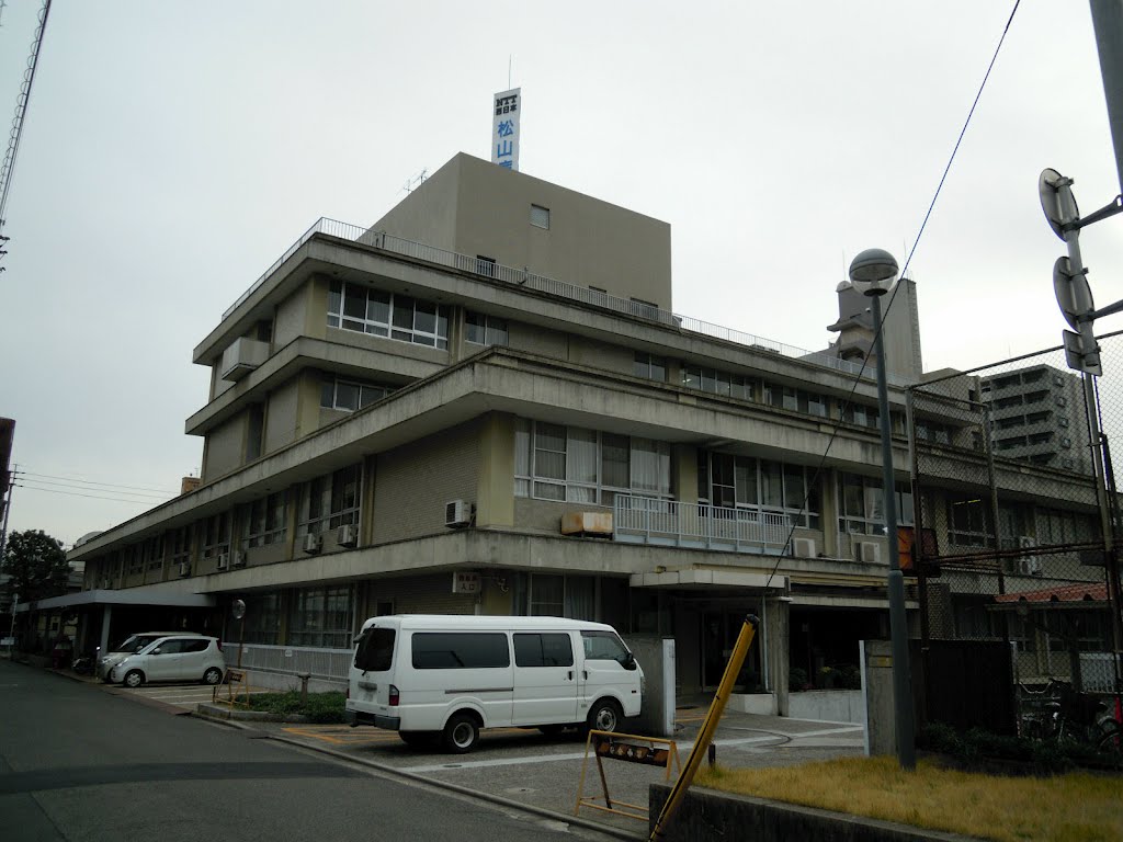 NTT West Matsuyama Hospital, Kiyomachi 1-chome by DVMG