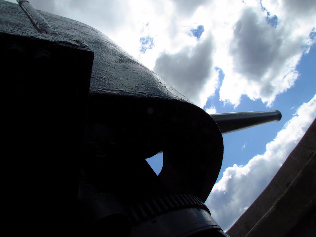 Below The Gun, Newhaven Fort by wiggyretired