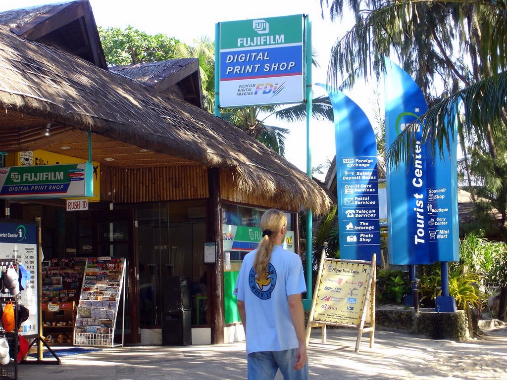 Boracay Tourist Center by josaic