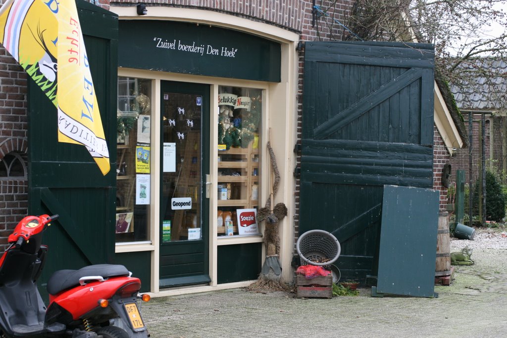 Boerderij Den Boer by André Horn