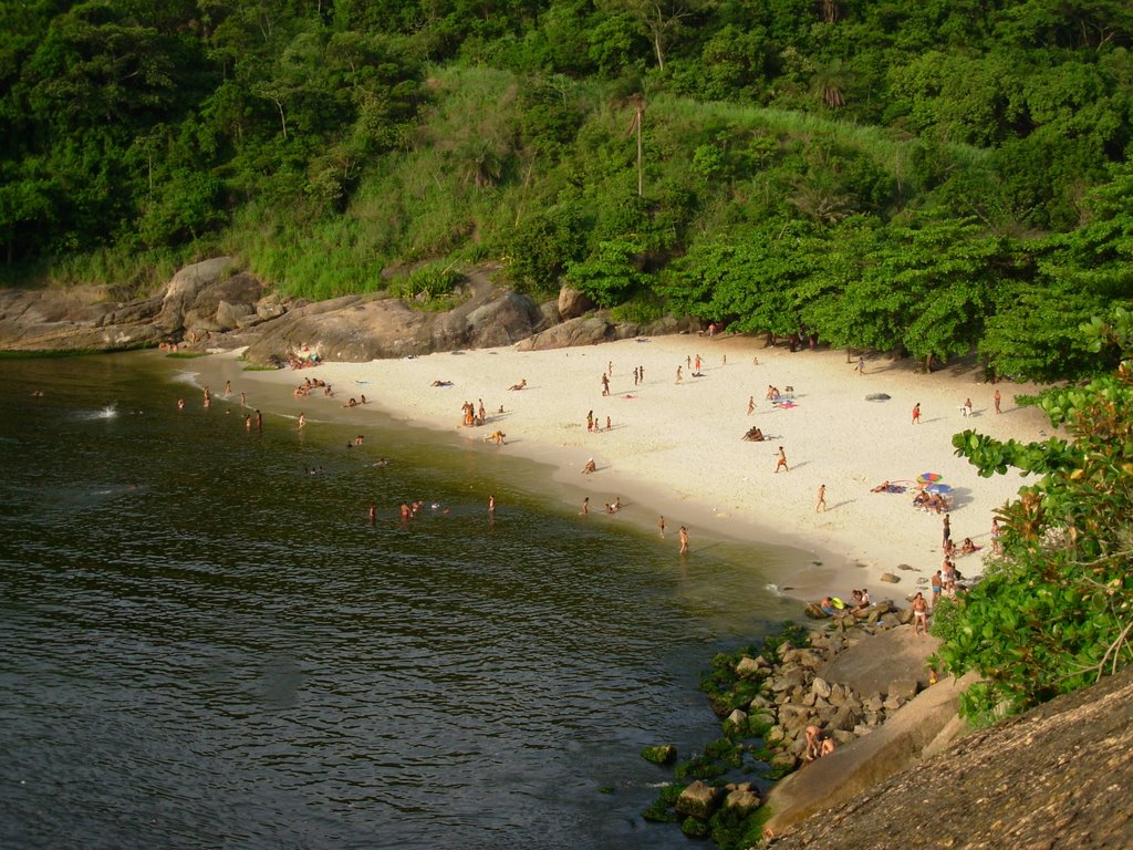 Praia de Adão by Fernando Novaes