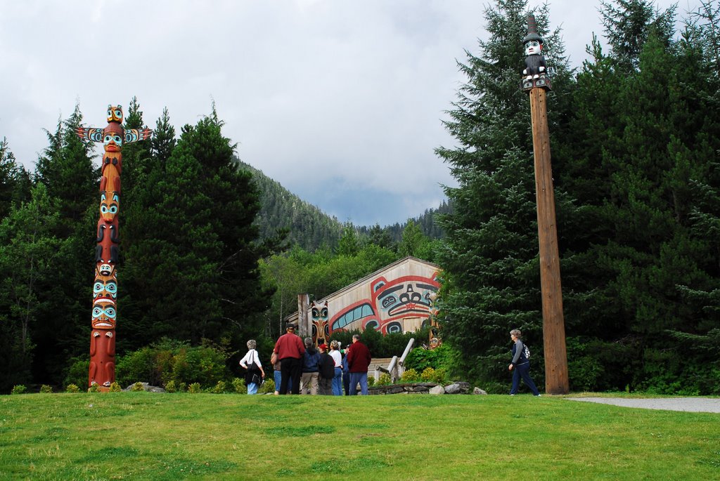 Totem poles by sassyav8r