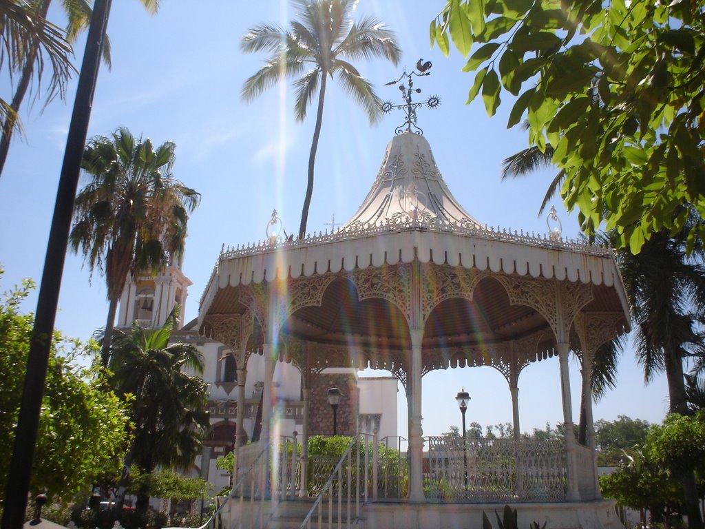 Kiosko de Comala, Colima by Yaggo