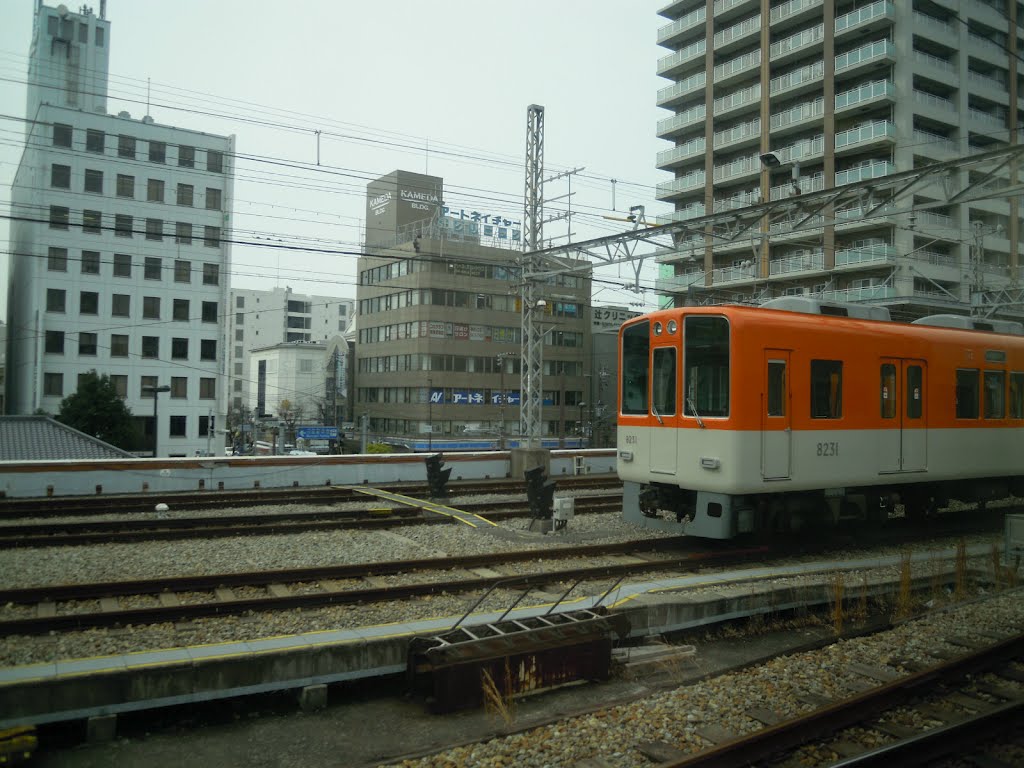 Hanshin Amagasaki Station by DVMG