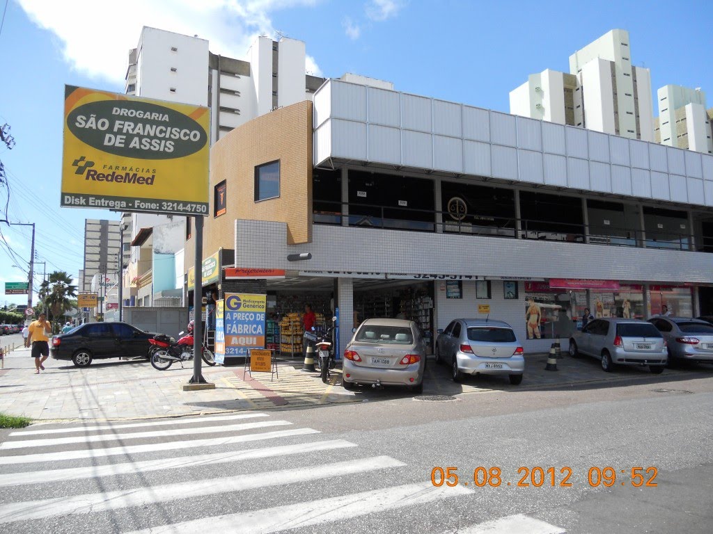 Aracaju-Sergipe-Drogaria São Francisco de Assis-Avenida Barão de Maruim by Amarildo Rezende