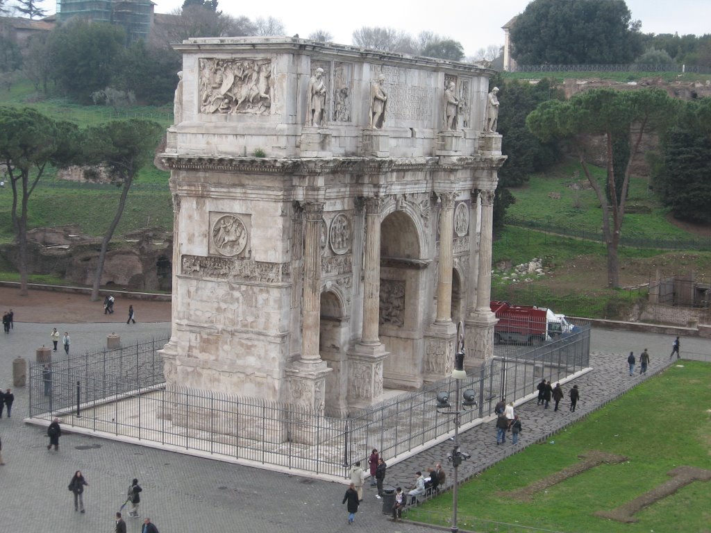 Arco vicino al colosseo by Emanuela Meme Giudic…