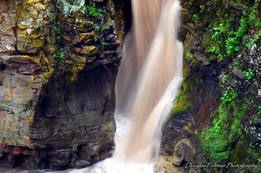 Red Rock Dells 004 by Douglas Feltman