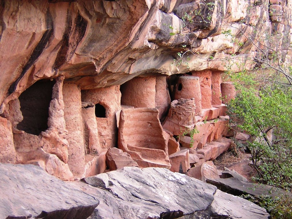 Le grotte dei Moba by maremagna