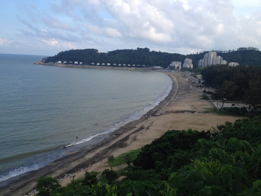 Hac Sa Beach by Jose Antonio C Silveirinha