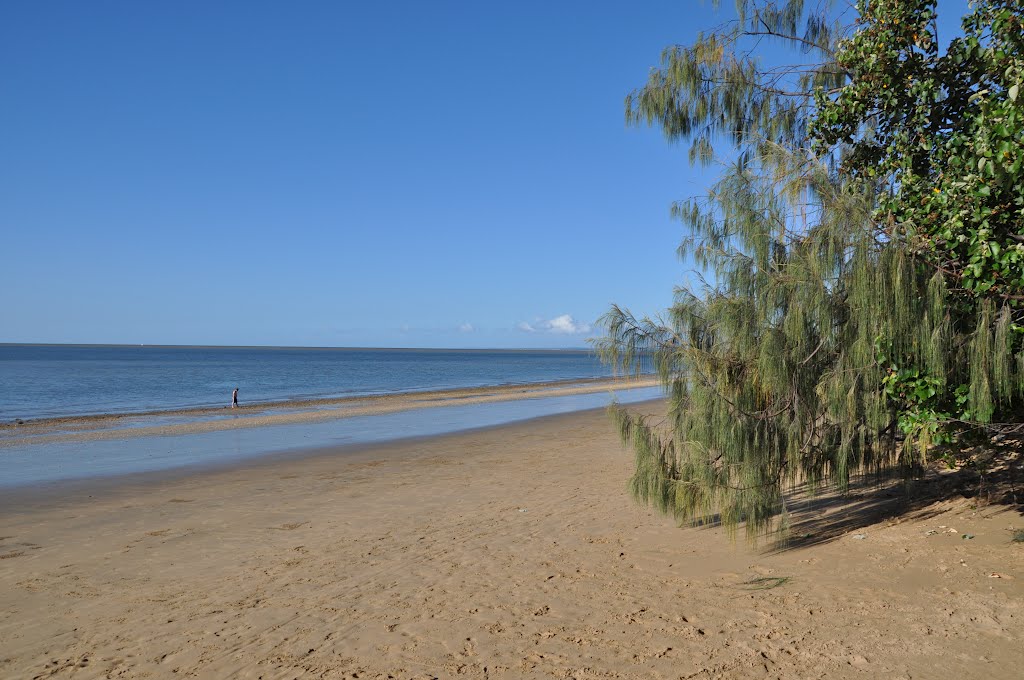 Late Afternoon Hervey Bay Beach by Fritz77