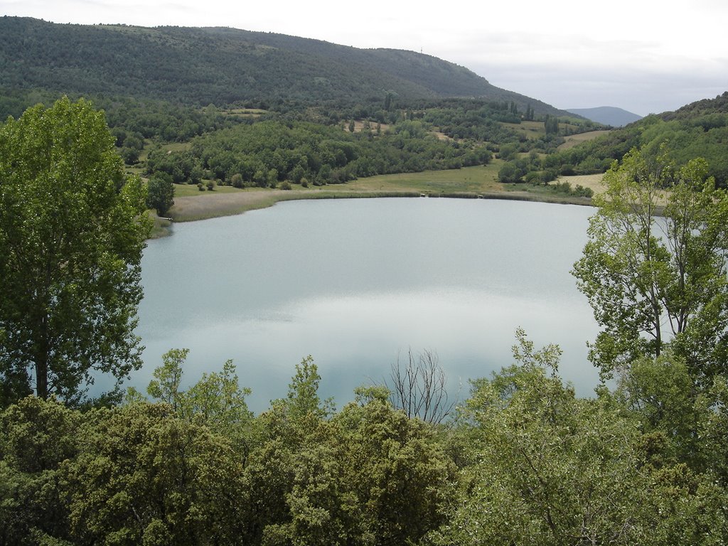 L'estany de Montcortès by David Soler