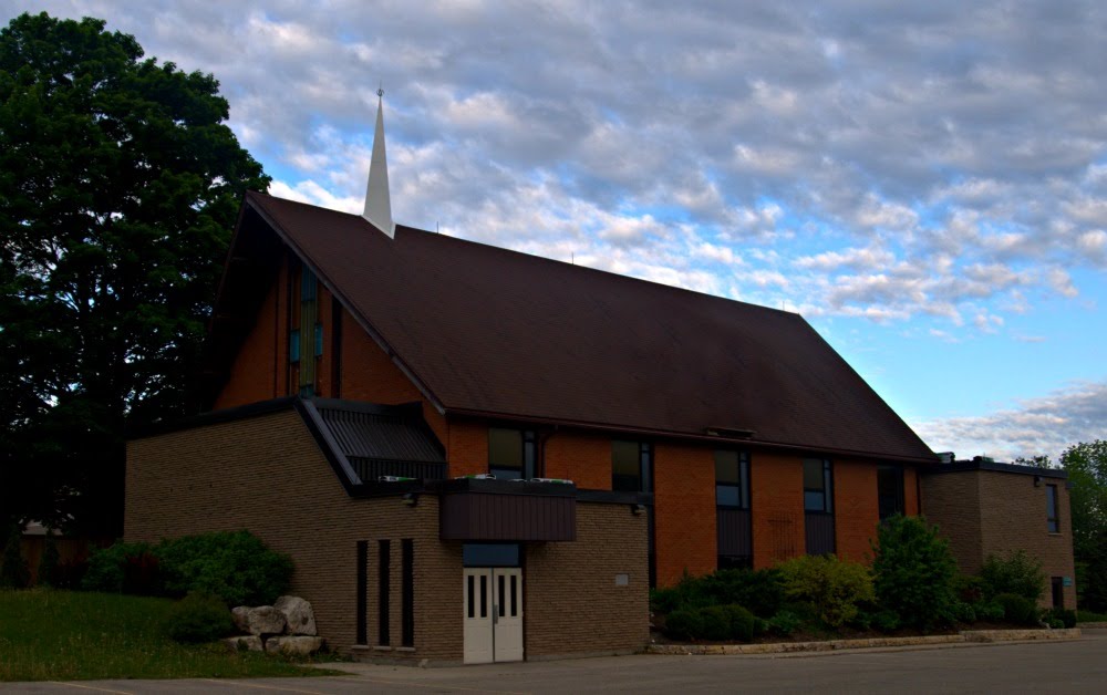 Maranatha Canadian Reformed Church-Fergus, ON by flodor