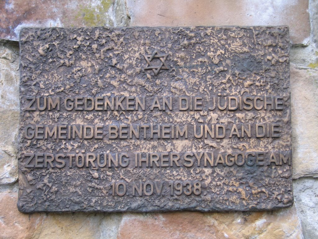 Gedenktafel Zur jüdischen Synagoge by Bautz001