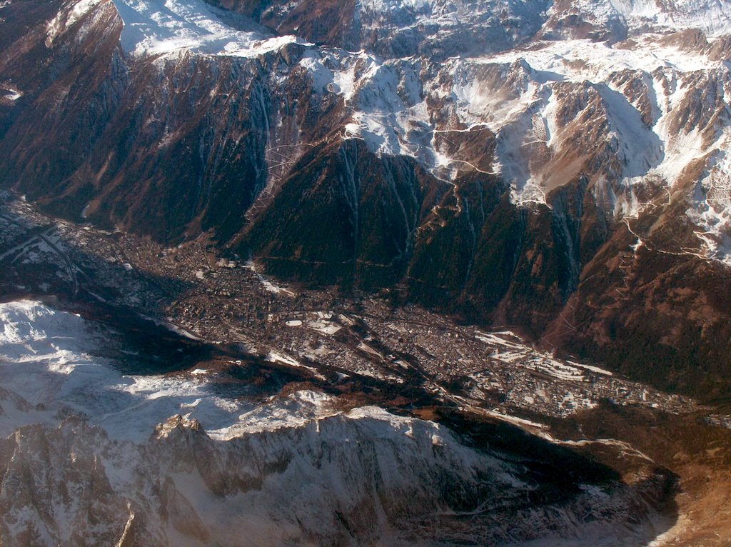 Chamonix, air view by Péter Kesselyák