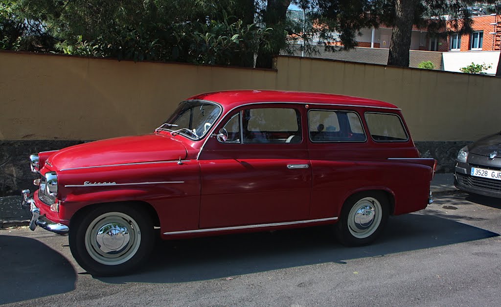 Skoda Octavia Combi 1961-64 by Graciel.la Vidal