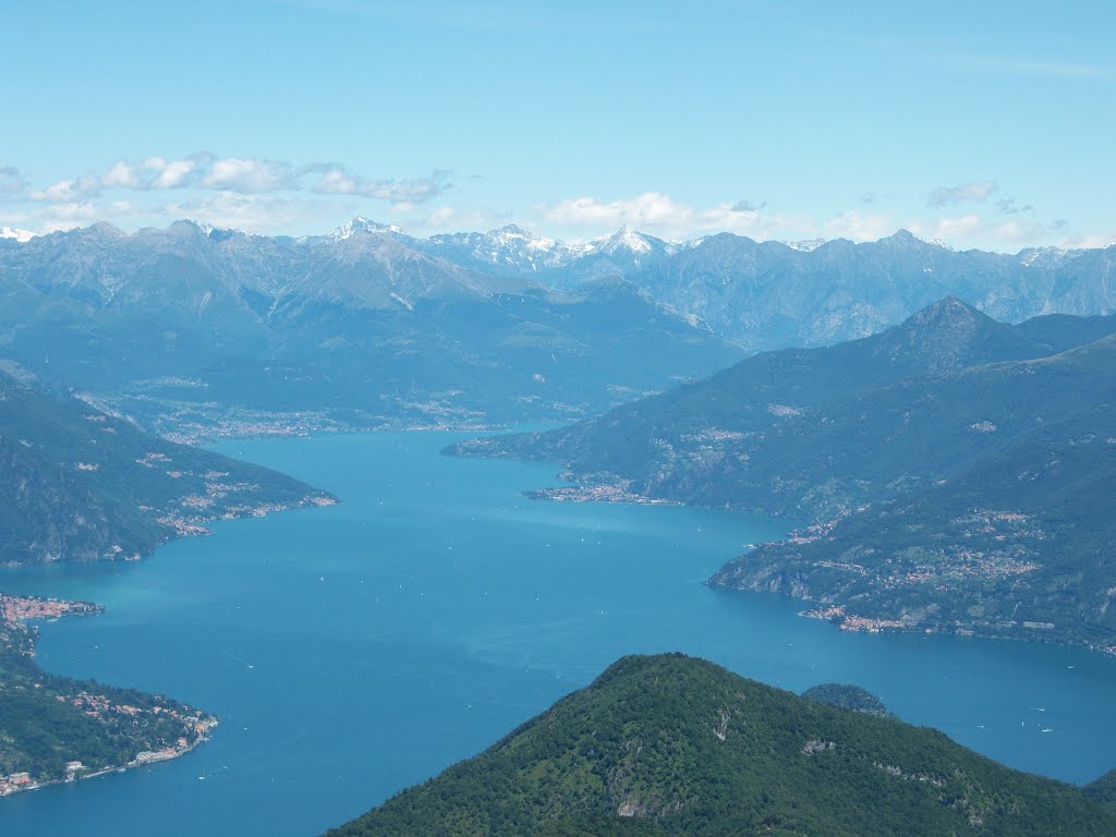 Lago di Como dal San Primo by Giorgio Garattoni