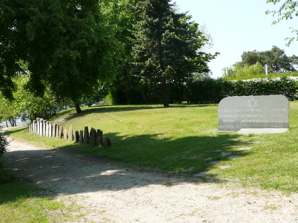 Wągrowiec - the place of the former Jewish cemetery / XIX / - lapidary by GiselaJ