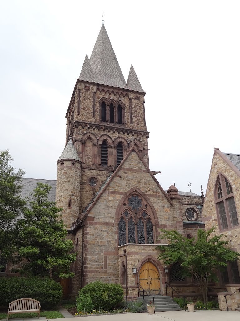 Trinity Episcopal Church by rogerking