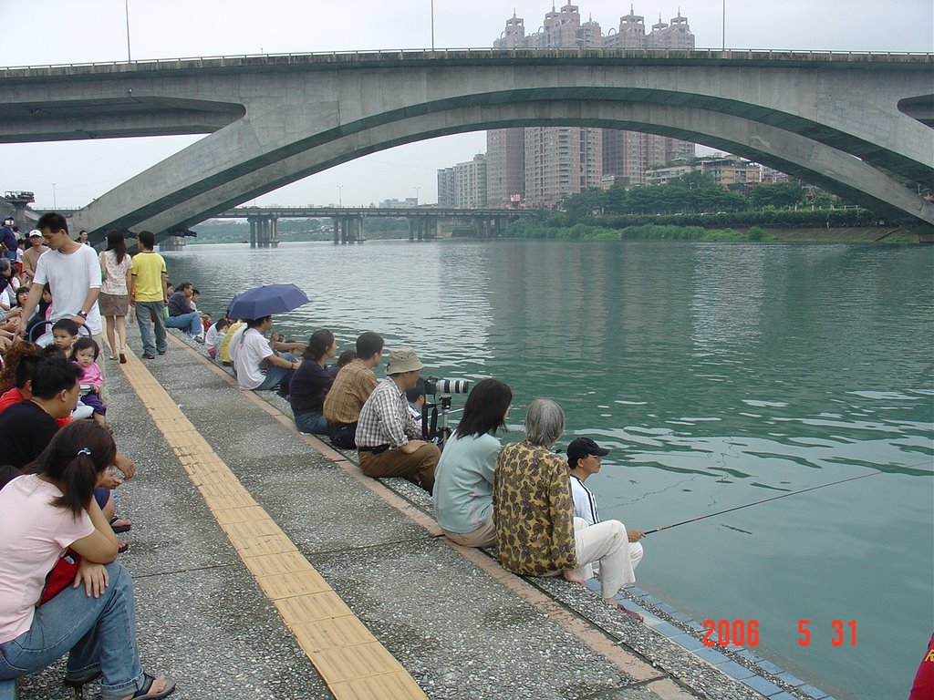 北二高跨碧潭大橋 by kurich